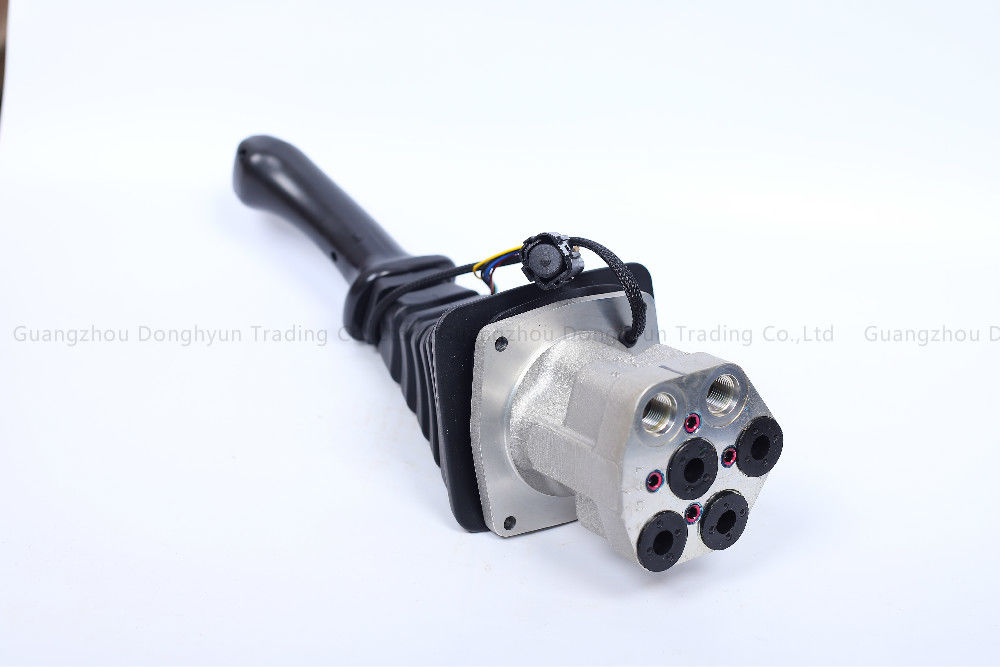 Kobelco Hyundai Nachi excavator Parts joystick PC300-6 Pilot Valve High quality and reasonable price